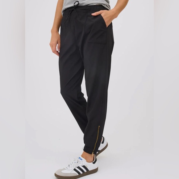 Albion Fit Jet Setter Black Jogger XS - Picture 1 of 5